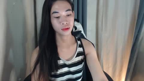 Snapshot of _yoursexwife_ chatting on 28, 1, 2025 sheng online show from 28, 1, 2025