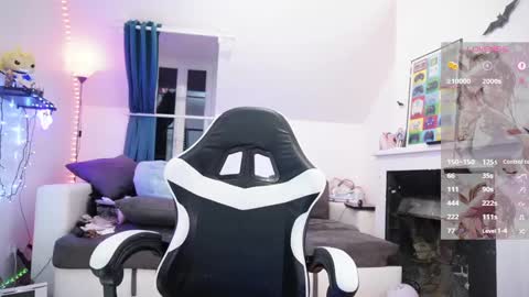 Snapshot of _yummy_girl_ chatting on 10, 2, 2025 Polly online show from 10, 2, 2025