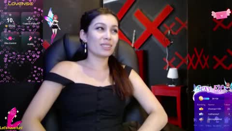 Yuyi online show from 3, 3, 2025