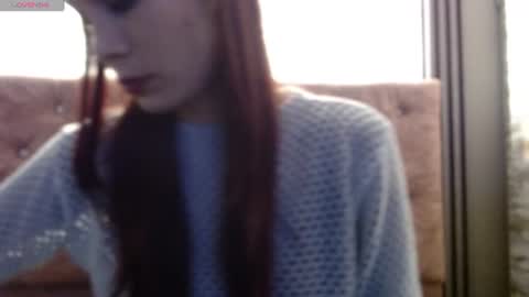 Yuyi online show from 13, 7, 2026