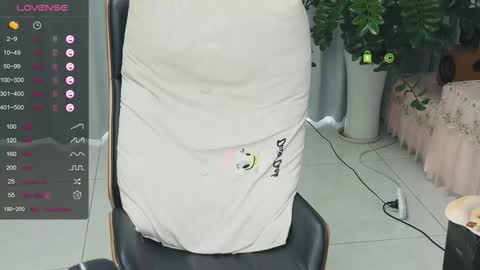 Snapshot of _zizi_ chatting on 3, 2, 2025 _zizi_ online show from 3, 2, 2025