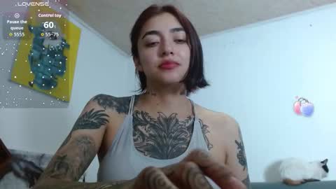 Zoe  online show from 4, 10, 2025