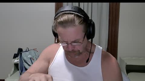 Trisha Monroe Xo and him online show from 26, 2, 2025