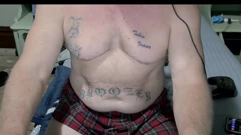 Trisha Monroe Xo and him online show from 27, 2, 2025