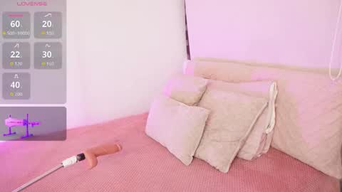 Alexandra  online show from 19, 9, 2025