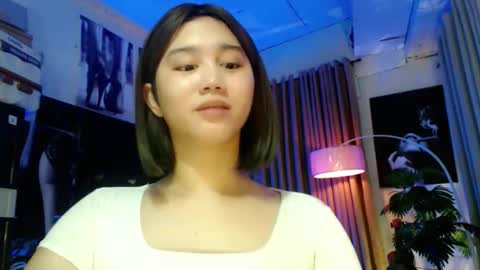 Snapshot of a_r_i_a_n_n_a chatting on 1, 11, 2025 Lovely Yana online show from 1, 11, 2025