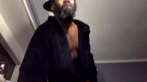 a_rizzy85 online show from 11, 5, 2026