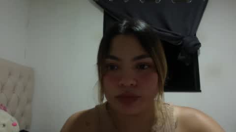 Snapshot of a_ross01 chatting on 22, 10, 2025 a_ross01 online show from 22, 10, 2025