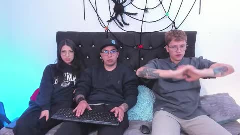 A Sexy Couple online show from 17, 10, 2025