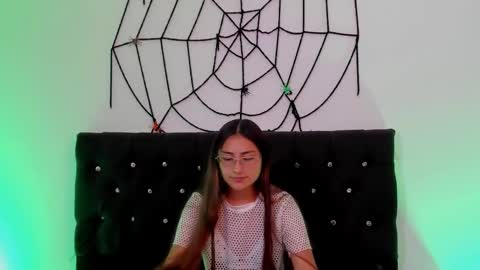 A Sexy Couple online show from 4, 11, 2025