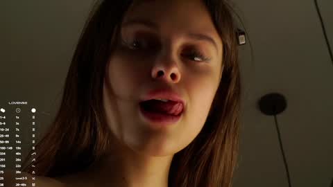 Lina online show from 8, 3, 2025