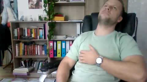 Long distance cumshot online show from 27, 2, 2025