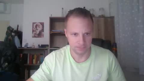 Long distance cumshot online show from 19, 12, 2025