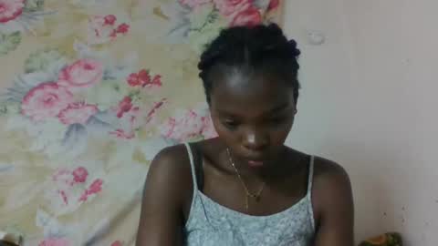 aadienne online show from 2, 5, 2026
