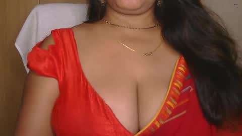 aaradhya_sexy_88 online show from 7, 4, 2026