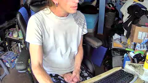 Snapshot of aaron111dub chatting on 15, 7, 2026 NorCalLongSlong online show from 15, 7, 2026