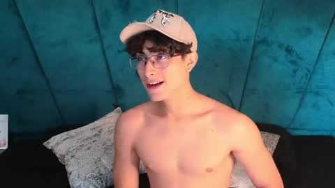 Aaron Ezequiel online show from 6, 5, 2026