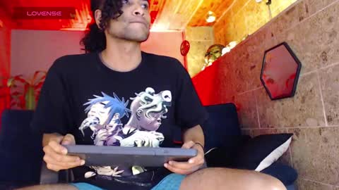 Aaron and Jassell online show from 5, 1, 2025