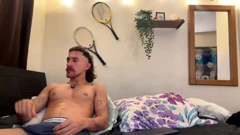 Snapshot of aaron_wheel chatting on 16, 5, 2026 aaron_wheel online show from 16, 5, 2026