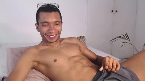 Heyy my name is Aaron online show from 14, 2, 2025