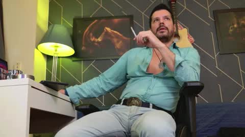 Snapshot of aaronbomer chatting on 10, 1, 2026 Aaron online show from 10, 1, 2026