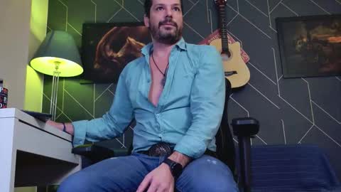 Snapshot of aaronbomer chatting on 16, 1, 2026 Aaron online show from 16, 1, 2026