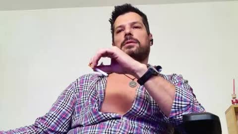 Snapshot of aaronbomer chatting on 21, 4, 2026 Aaron online show from 21, 4, 2026