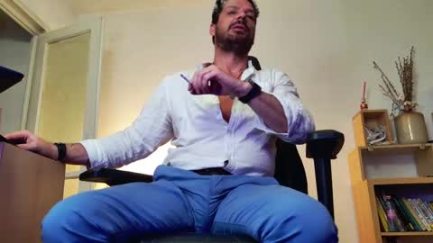 Snapshot of aaronbomer chatting on 28, 4, 2026 Aaron online show from 28, 4, 2026