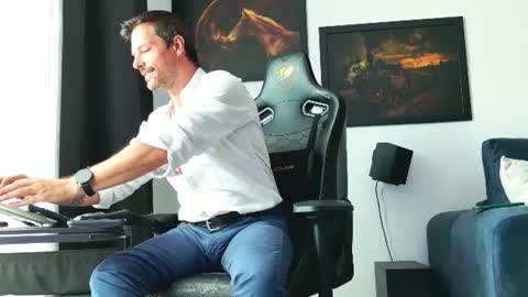 Aaron online show from 7, 7, 2026