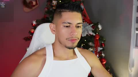 AARON  online show from 11, 12, 2024