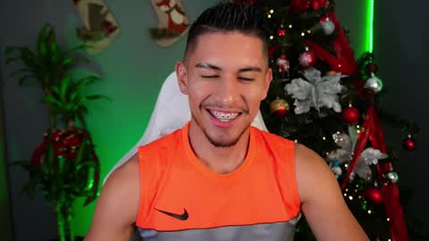 AARON  online show from 16, 12, 2024