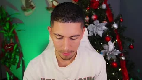 AARON  online show from 26, 12, 2024