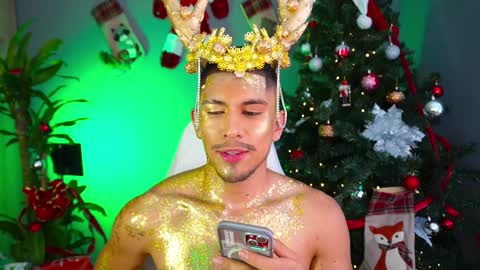 AARON  online show from 28, 12, 2024