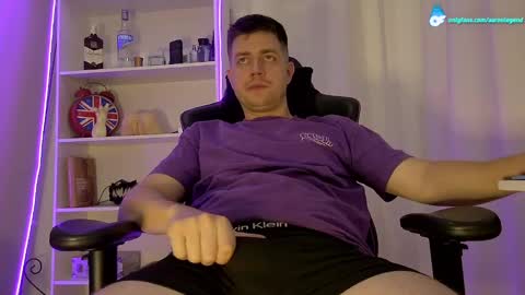 Aaron  online show from 15, 2, 2025