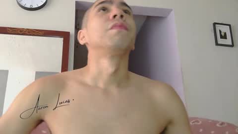 Snapshot of aaronlucasx_ chatting on 21, 1, 2025 Aaron online show from 21, 1, 2025