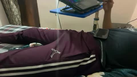 Snapshot of aaryan_sexoo chatting on 22, 9, 2025 aaryan_sexoo online show from 22, 9, 2025