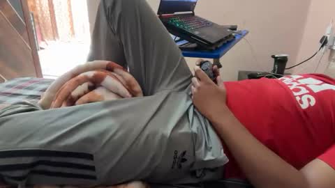 Snapshot of aaryan_sexoo chatting on 27, 10, 2025 aaryan_sexoo online show from 27, 10, 2025