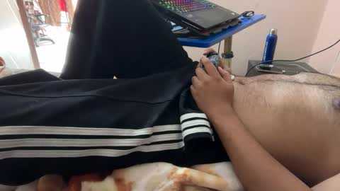 Snapshot of aaryan_sexoo chatting on 12, 11, 2025 aaryan_sexoo online show from 12, 11, 2025