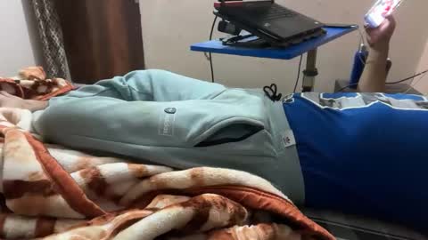 Snapshot of aaryan_sexoo chatting on 17, 11, 2025 aaryan_sexoo online show from 17, 11, 2025