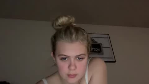 Snapshot of ababyy2901 chatting on 17, 9, 2025 ababyy2901 online show from 17, 9, 2025