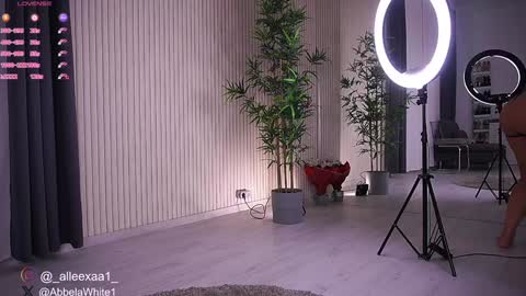 Snapshot of abbela_white chatting on 17, 1, 2025 Alexa online show from 17, 1, 2025
