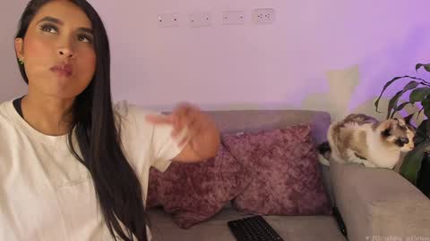 Snapshot of abbey_allen chatting on 25, 1, 2025 Abbey  IG abby allenn  04 December Online at  I will be on vacation dont forget me  See you soon   online show from 25, 1, 2025