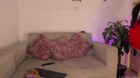 Snapshot of abbey_allen chatting on 14, 2, 2025 Abbey  IG abby allenn  04 December Online at  I will be on vacation dont forget me  See you soon   online show from 14, 2, 2025