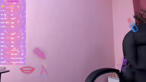 abbey_walker online show from 4, 12, 2024