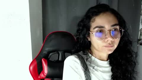 Abbi mooncb online show from 21, 6, 2026