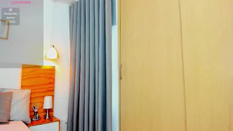 Abbie Royy online show from 4, 11, 2025