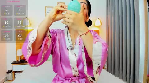 Abbie Royy online show from 10, 11, 2025