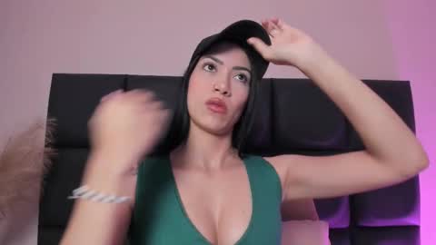 Abbie Joness online show from 3, 12, 2025