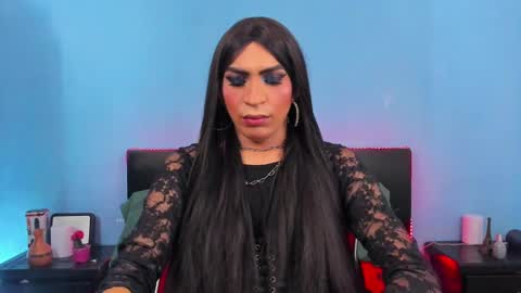 Abbigail Fuster  online show from 27, 12, 2024