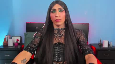 Abbigail Fuster  online show from 8, 1, 2025